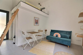 Studio avec terrasse et mezzanine